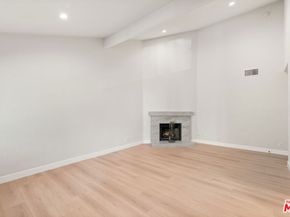 21500 Califa Street 185, Woodland Hills CA 91367