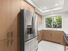 21500 Califa Street 185, Woodland Hills CA 91367