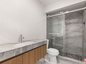 21500 Califa Street 185, Woodland Hills CA 91367