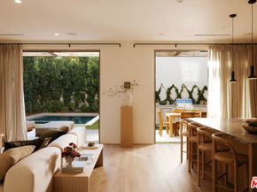 4209 Vantage Avenue, Studio City CA 91604