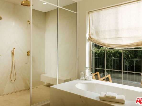 4209 Vantage Avenue, Studio City CA 91604