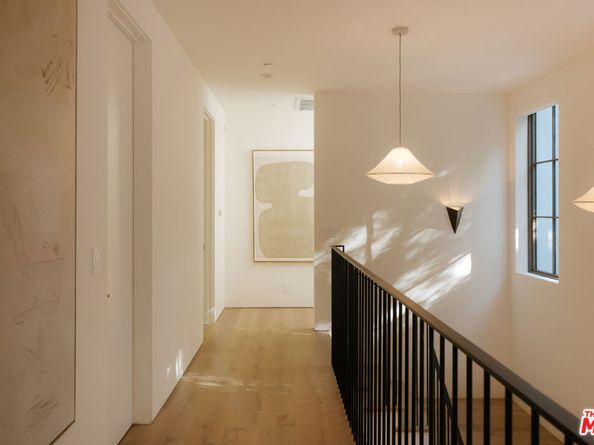 4209 Vantage Avenue, Studio City CA 91604