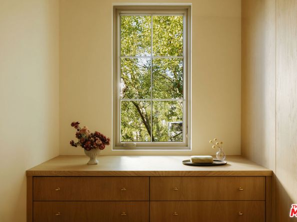 4209 Vantage Avenue, Studio City CA 91604