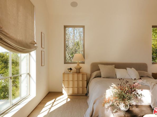 4209 Vantage Avenue, Studio City CA 91604