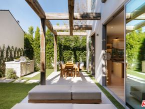 4209 Vantage Avenue, Studio City CA 91604