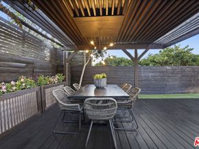 3838 Buena Park Drive, Studio City CA 91604