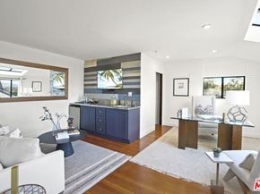 3838 Buena Park Drive, Studio City CA 91604