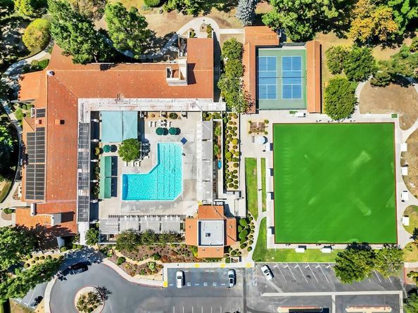 17440 Plaza dolores, San Diego CA 92128