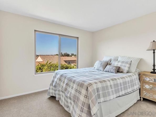 17440 Plaza dolores, San Diego CA 92128