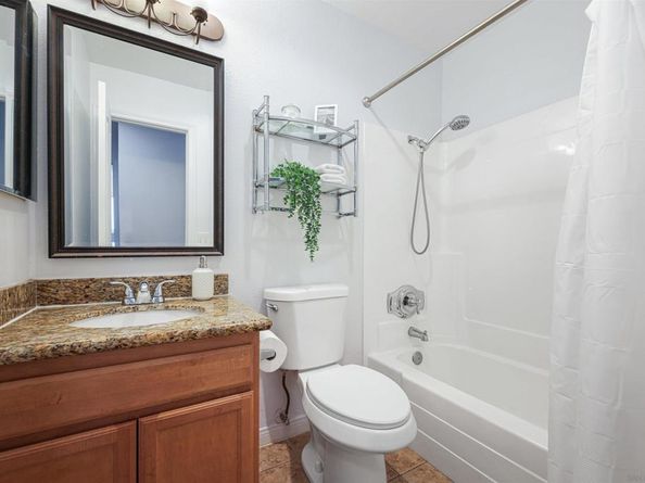 6333 College Grove Way 11102, San Diego CA 92115