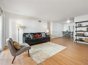 6333 College Grove Way 11102, San Diego CA 92115