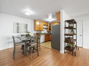 6333 College Grove Way 11102, San Diego CA 92115