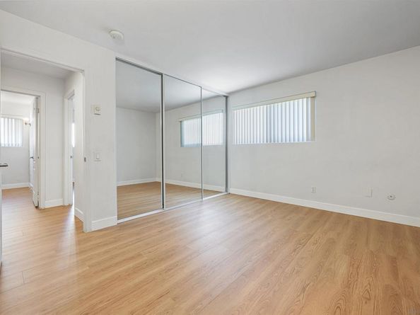 6333 College Grove Way 11102, San Diego CA 92115