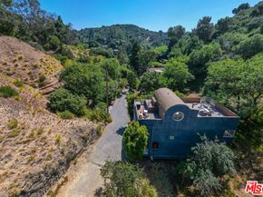 10446 Quito Lane, Los Angeles CA 90077
