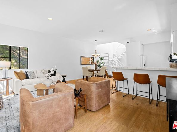 10446 Quito Lane, Los Angeles CA 90077