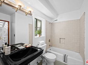 10446 Quito Lane, Los Angeles CA 90077