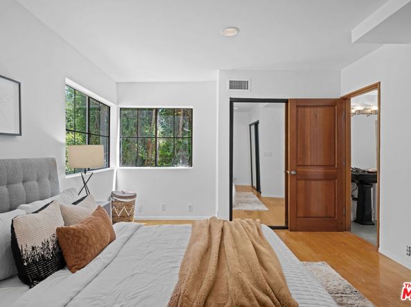 10446 Quito Lane, Los Angeles CA 90077