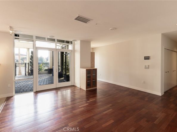 700 W Harbor Drive 104, San Diego CA 92101
