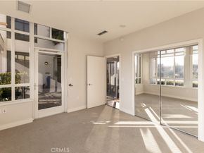 700 W Harbor Drive 104, San Diego CA 92101