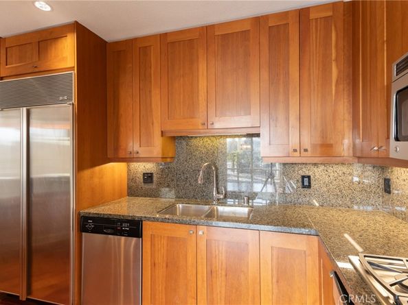 700 W Harbor Drive 104, San Diego CA 92101