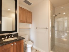 700 W Harbor Drive 104, San Diego CA 92101