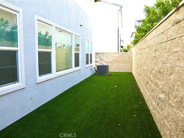 110 Edna, Lake Forest CA 92630