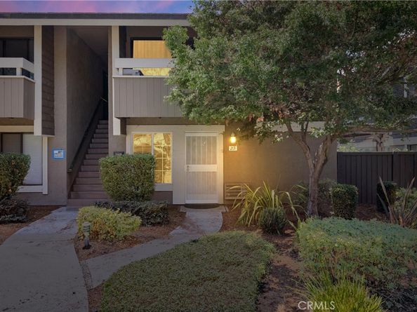 213 Springview, Irvine CA 92620