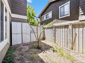 213 Springview, Irvine CA 92620