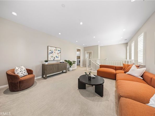 120 Crimson Oak, Irvine CA 92620