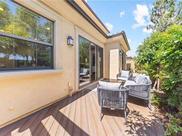 120 Crimson Oak, Irvine CA 92620