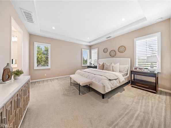 120 Crimson Oak, Irvine CA 92620