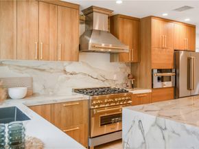1040 Vernon Avenue, Venice CA 90291