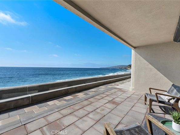 89 Blue Lagoon Villa, Laguna Beach CA 92651