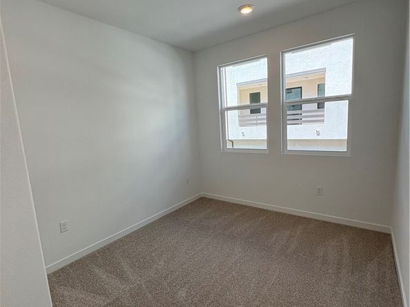 171 Evergreen Lane, Claremont CA 91711