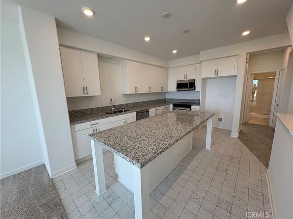 171 Evergreen Lane, Claremont CA 91711