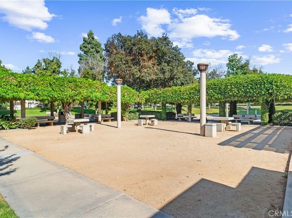 1 Smokestone, Irvine CA 92614