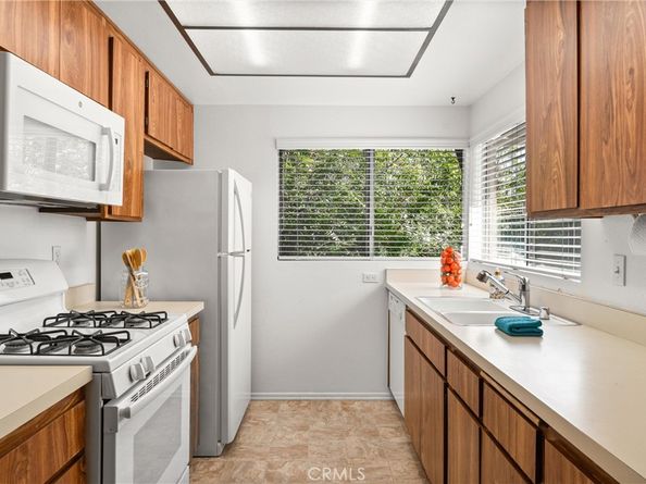 1 Smokestone, Irvine CA 92614