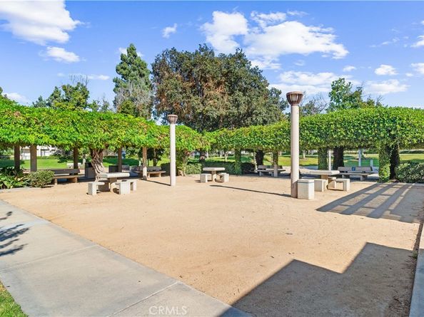 1 Smokestone, Irvine CA 92614