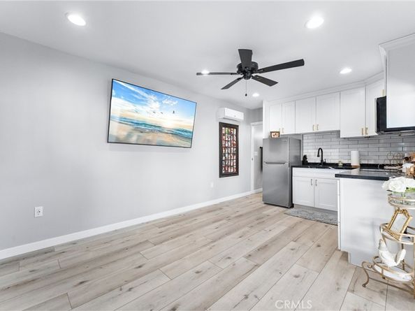 207 E Blue Mountain, Claremont CA 91711