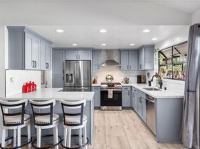 207 E Blue Mountain, Claremont CA 91711