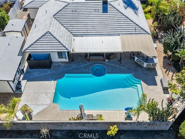 207 E Blue Mountain, Claremont CA 91711