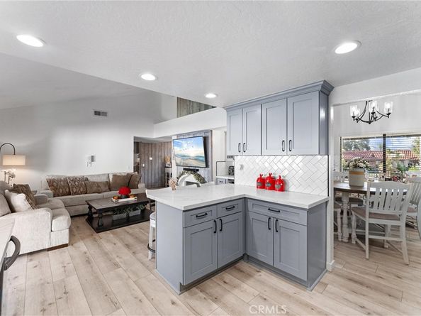 207 E Blue Mountain, Claremont CA 91711