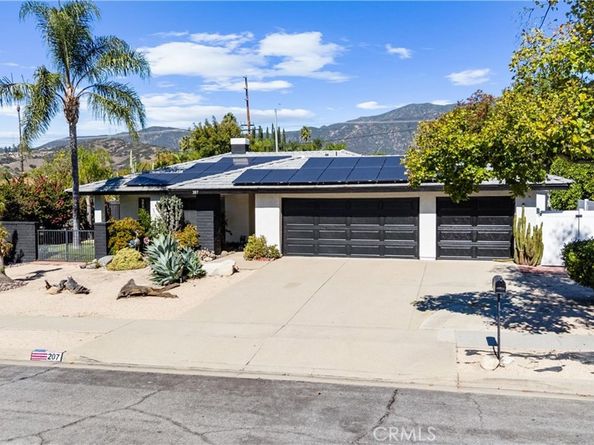 207 E Blue Mountain, Claremont CA 91711