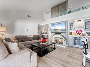 207 E Blue Mountain, Claremont CA 91711