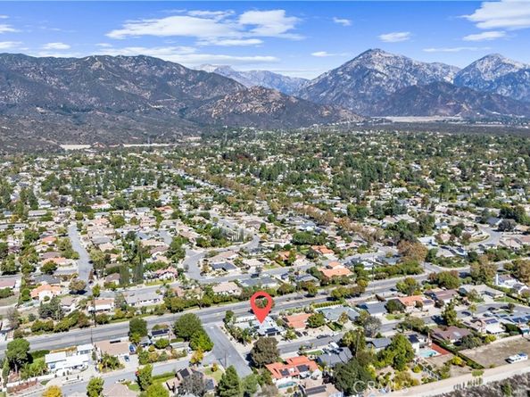 207 E Blue Mountain, Claremont CA 91711