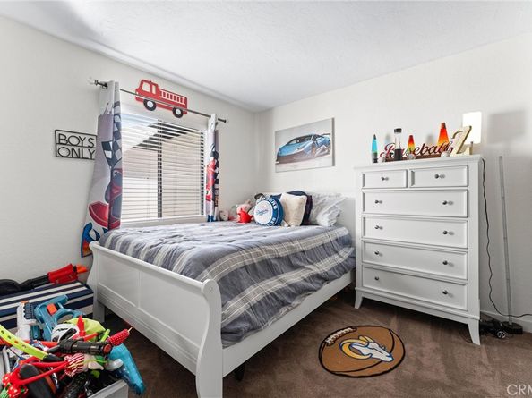 207 E Blue Mountain, Claremont CA 91711