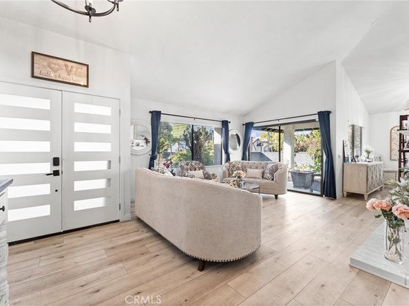 207 E Blue Mountain, Claremont CA 91711