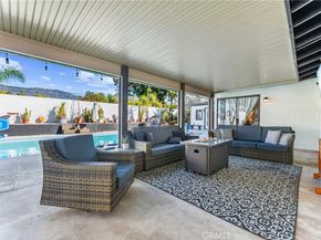 207 E Blue Mountain, Claremont CA 91711