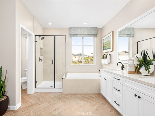 2096 Woolem Place, Escondido CA 92026