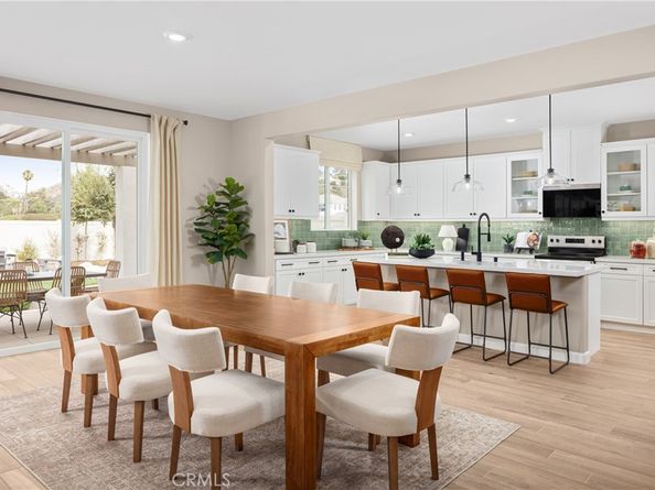 2096 Woolem Place, Escondido CA 92026